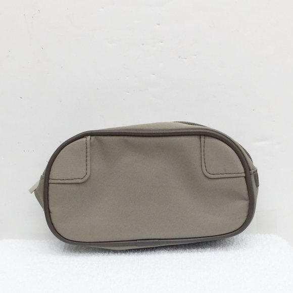 Delta Airlines Amenity Kit Tan Brown Zip Top Toiletry Kit Makeup Case + Contents - Picture 2 of 5